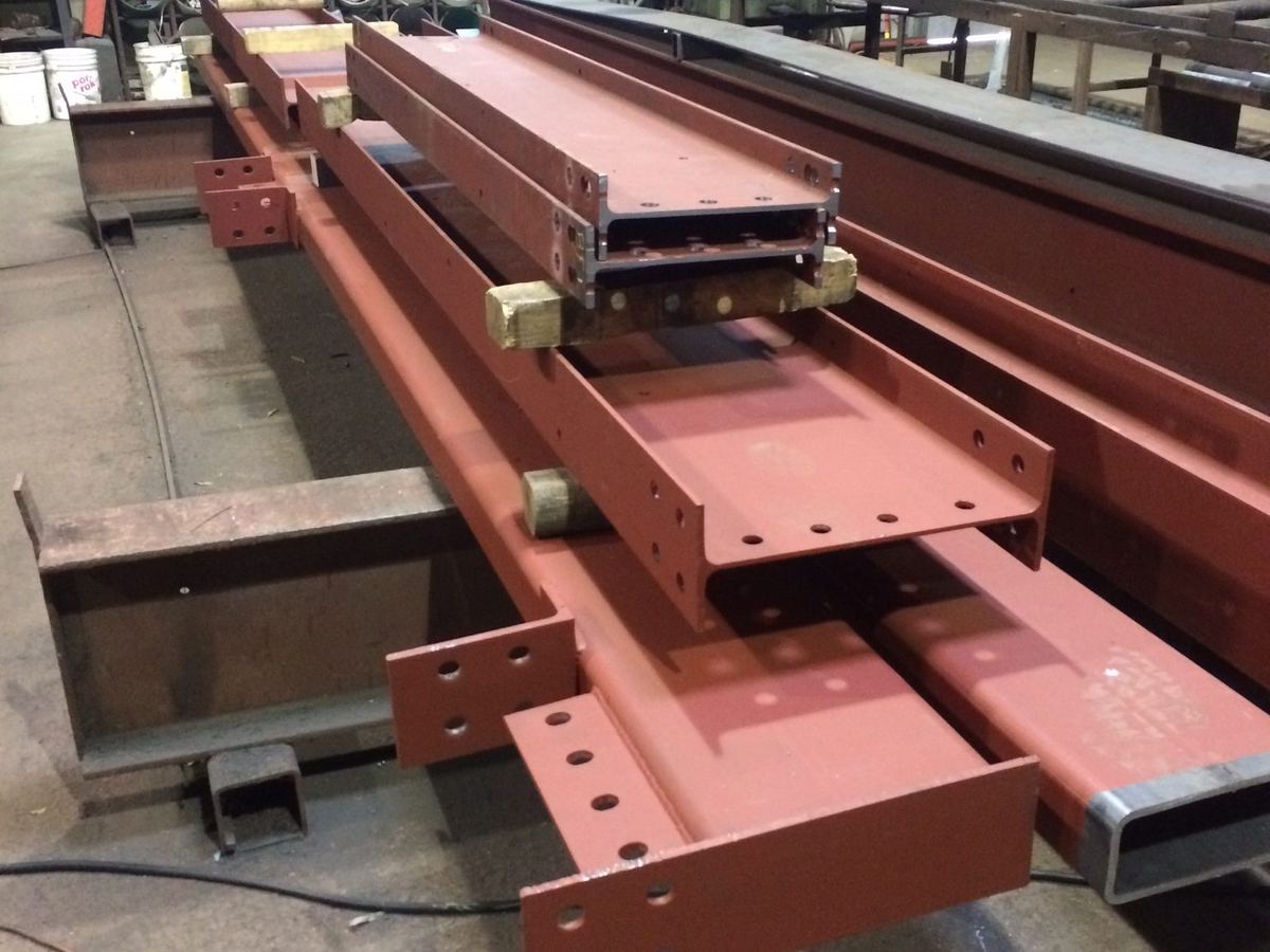 Shop work, Hydraulic ironworker