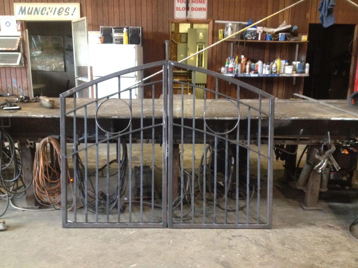 Shop work, Ironworkers